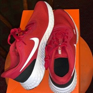 Brand new Nike shoes for men